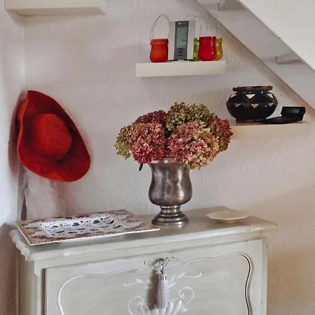 Terraced House - Caz01506-i *